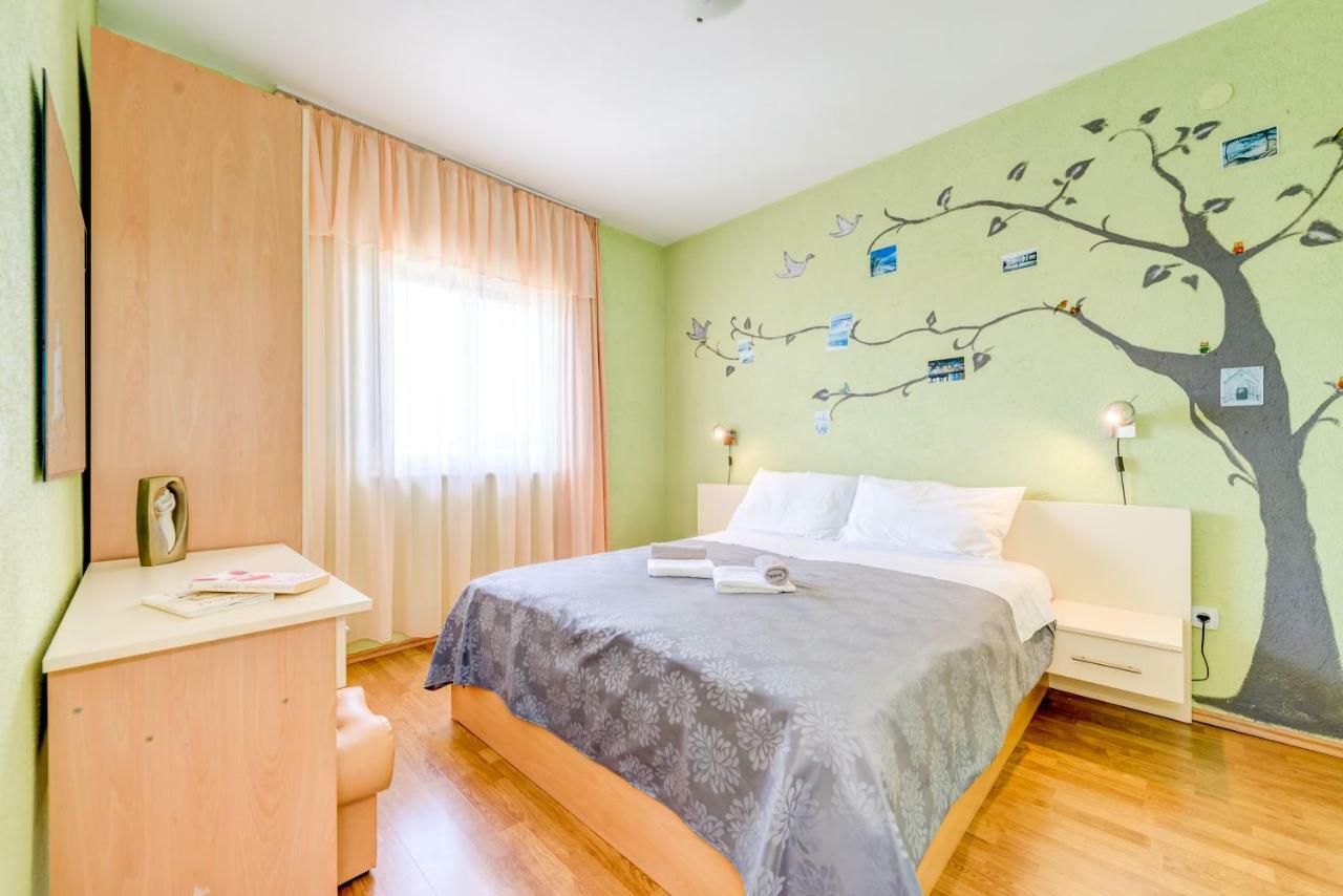 Apartments Petra Trogir Ngoại thất bức ảnh