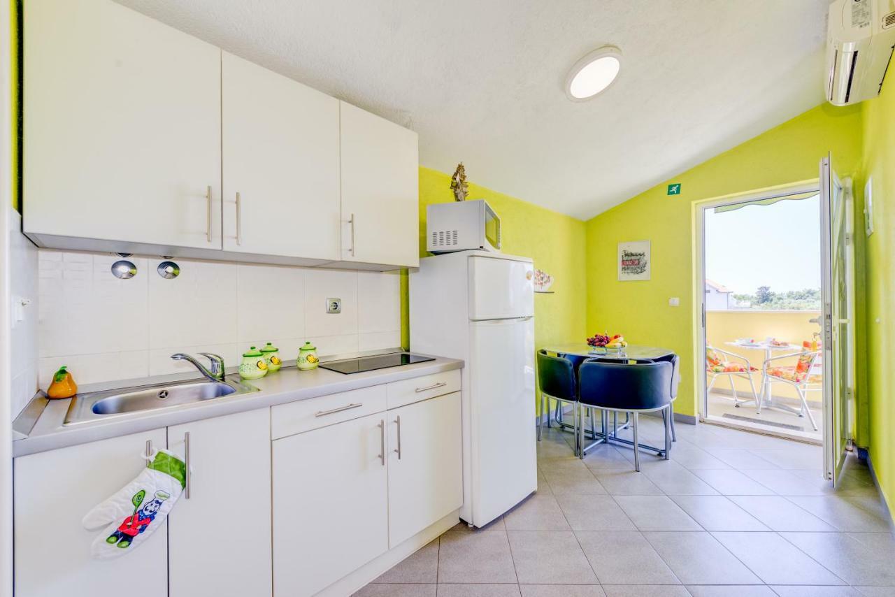 Apartments Petra Trogir Ngoại thất bức ảnh