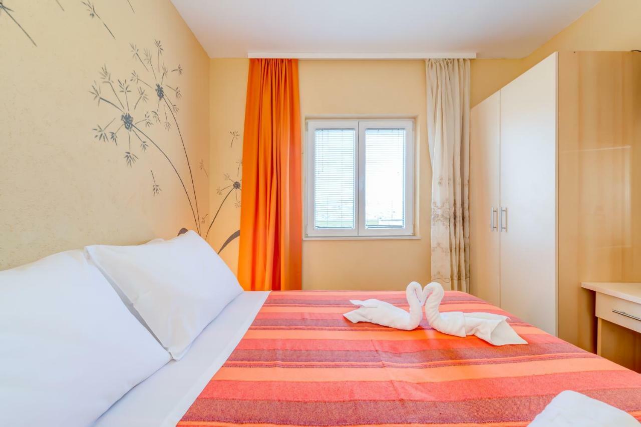 Apartments Petra Trogir Ngoại thất bức ảnh