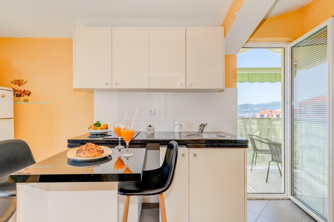 Apartments Petra Trogir Ngoại thất bức ảnh