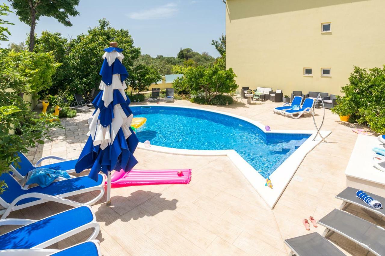 Apartments Petra Trogir Ngoại thất bức ảnh